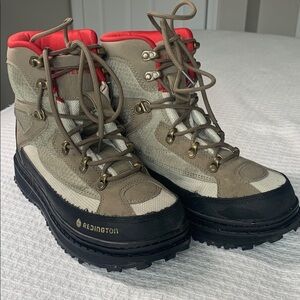 Redington Willow River Sticky Rubber Wading Boots size 9